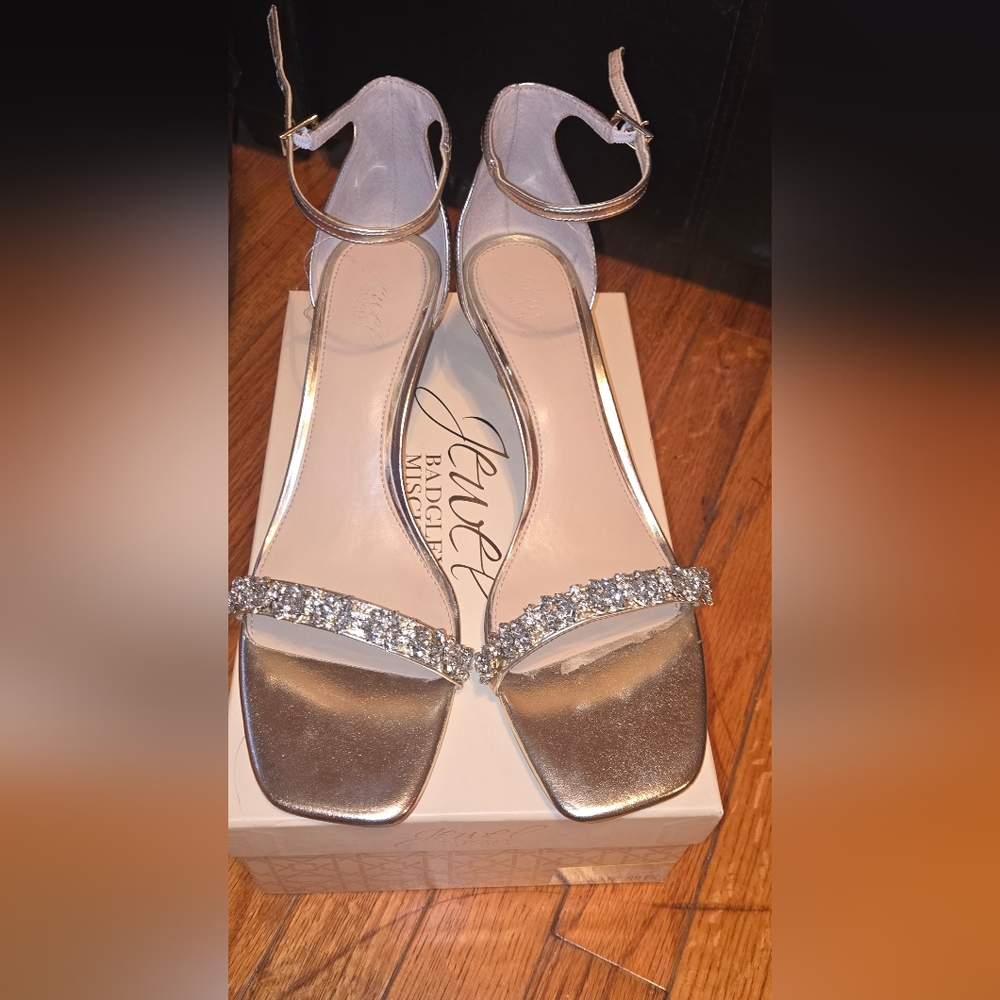 Badgley Mischka Glittering Kitten Heels